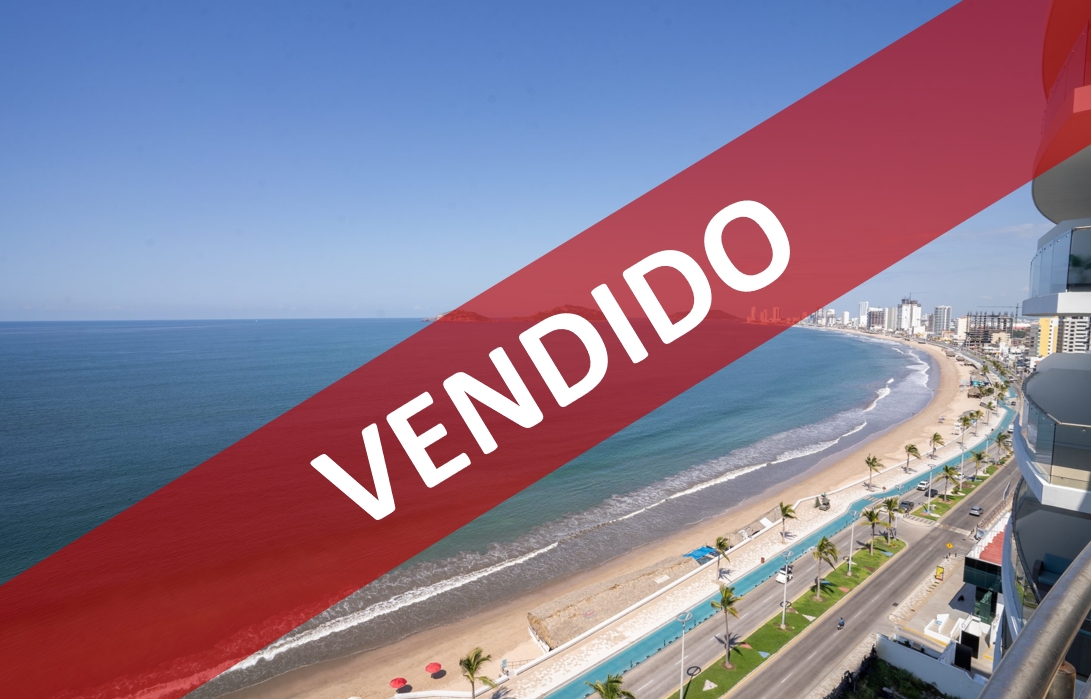 Penthouse en venta con vistas al mar en Torre Azul en Mazatlán